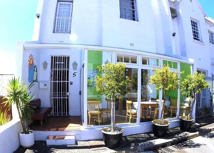 House On The Hill Hostel Cape Town